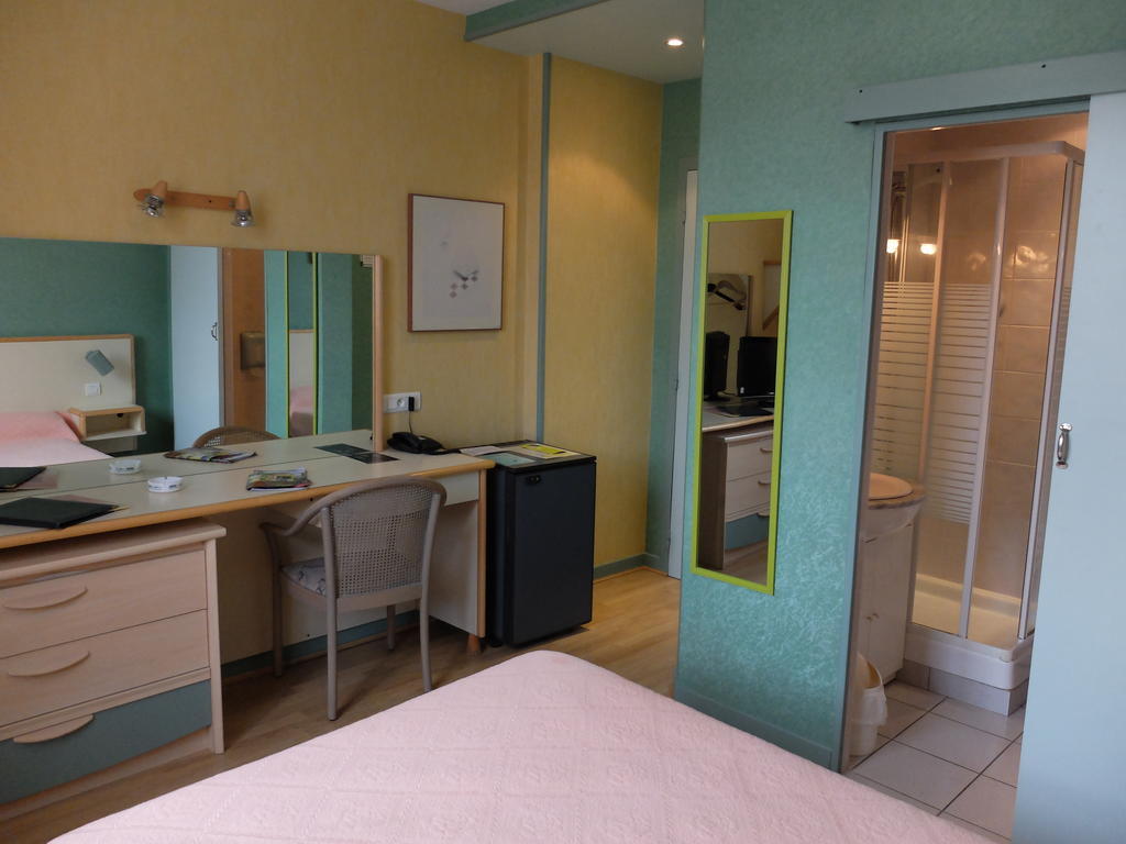 Les Messageries Hotel Сен-Фльор Стая снимка