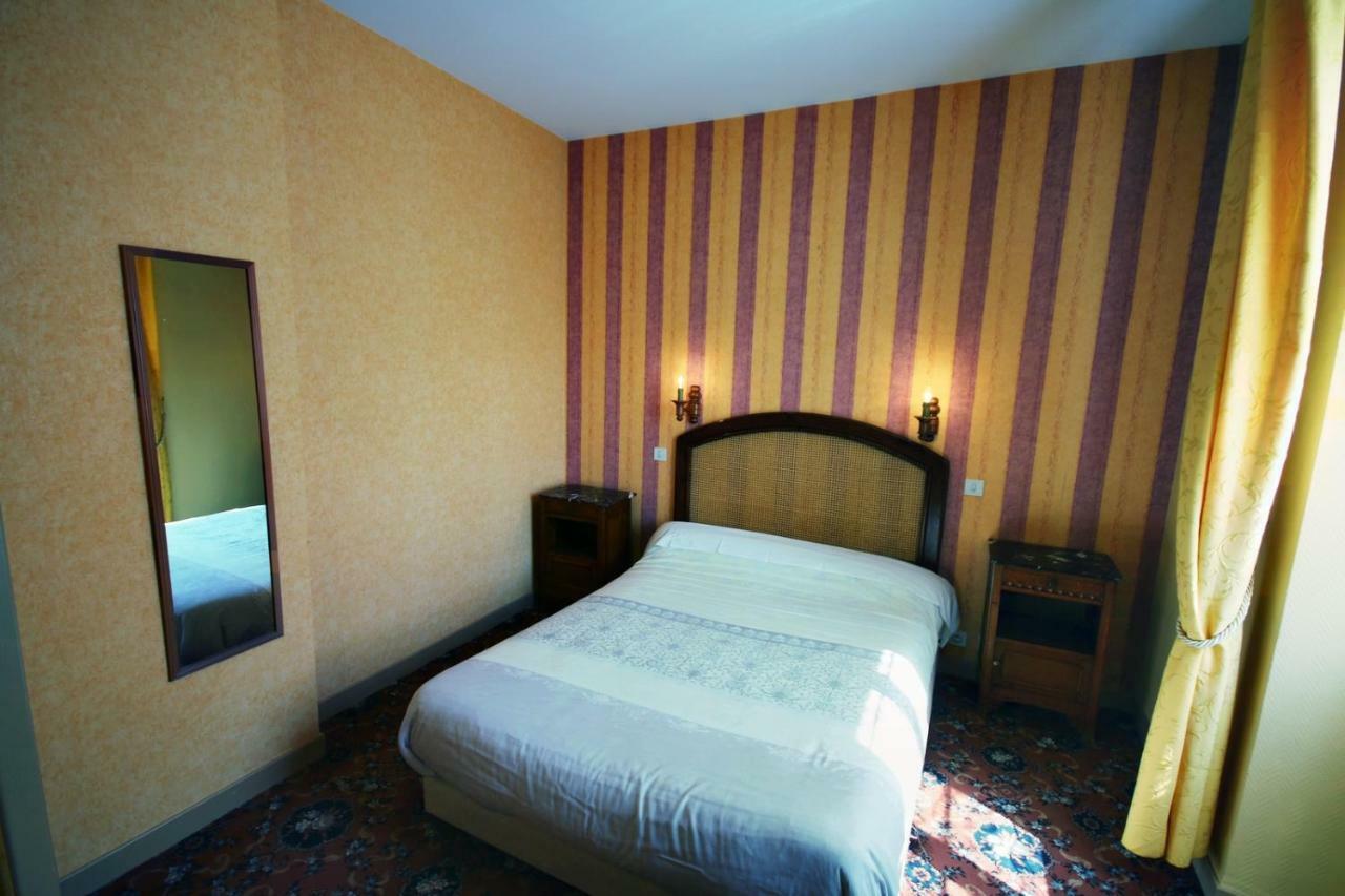 Les Messageries Hotel Сен-Фльор Стая снимка